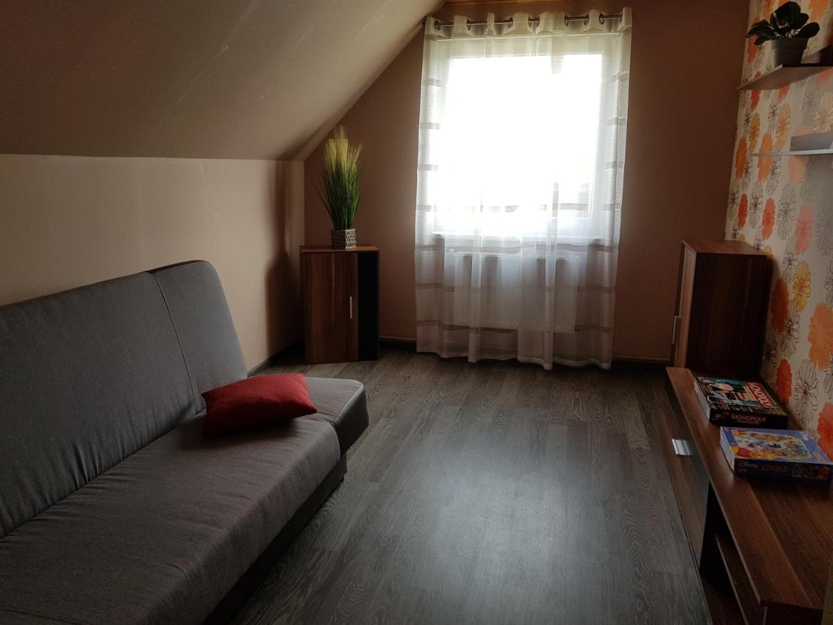 Holiday Country House Markalne Ngoại thất bức ảnh